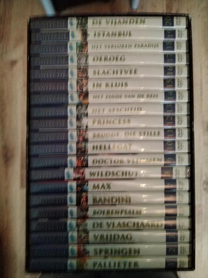 De Vlaamse filmcollectie ( box met 20 films), Cd's en Dvd's, Dvd's | Drama, Zo goed als nieuw, Drama, Boxset, Verzenden