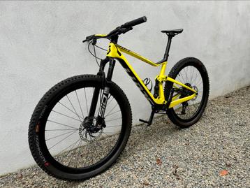 Vtt scott spark rc 900 world cup beschikbaar voor biedingen