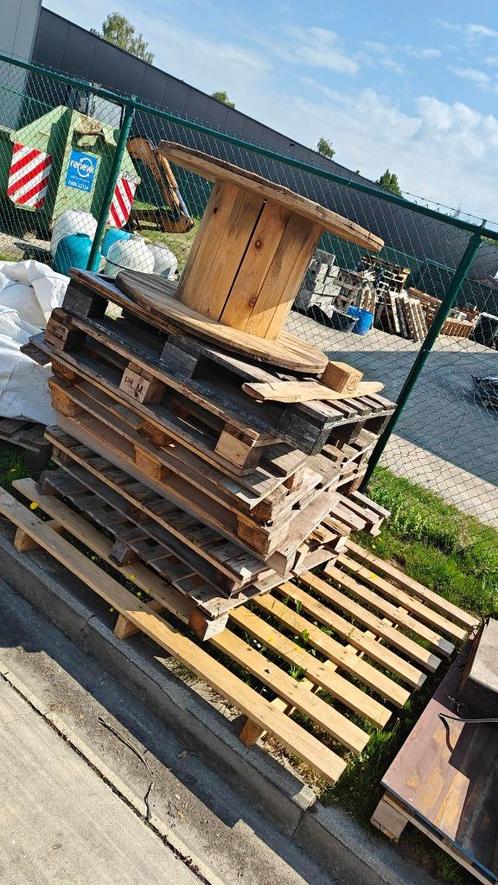 Gratis palettenhout — ideaal voor stoofhout, Tuin en Terras, Brandhout, Overige houtsoorten, Minder dan 3 m³, Ophalen