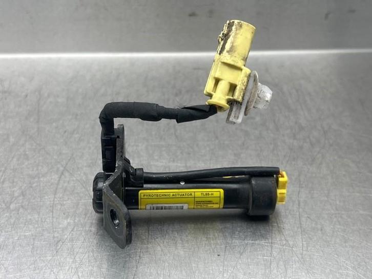 DIVERSEN Popup Systeem Motorkap Hyundai Tucson (TL), Auto-onderdelen, Overige Auto-onderdelen, Hyundai, Gebruikt