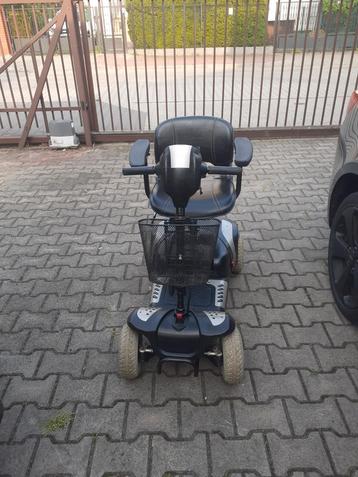 Scootmobiel demontmonteerbaar in 5 stukken NIEUWE BATTERIJEN beschikbaar voor biedingen