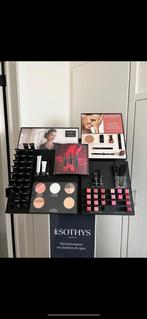 Sothys make up stand excl kast ( enkel display ), Bijoux, Sacs & Beauté, Beauté | Cosmétiques & Maquillage, Tout le visage, Utilisé