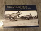 boek belgian air force the past 70 years, Verzamelen, Luchtvaart en Vliegtuigspotten, Ophalen of Verzenden