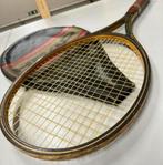 Prince Woodie graphite 4 1/2 tennis racket + hoes tennis L4, Sport en Fitness, Tennis, L4, Prince, Ophalen of Verzenden, Zo goed als nieuw