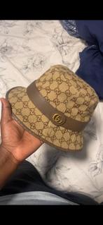 Casquette gucci (bob), Ophalen, 60 cm (XL, 7½ inch) of meer, Nieuw, Pet