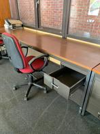 bureau met bureaustoel, Huis en Inrichting, Bureaus, Ophalen, Bureau