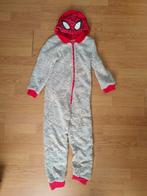 spidey onesie 122/128, Kinderen en Baby's, Ophalen of Verzenden, Zo goed als nieuw, Jongen of Meisje