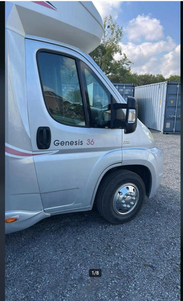 Challenger Profilé Genesis 36 - 2011, Caravans en Kamperen, Mobilhomes, Particulier, tot en met 5, Challenger, Fiat, Diesel, 6 tot 7 meter