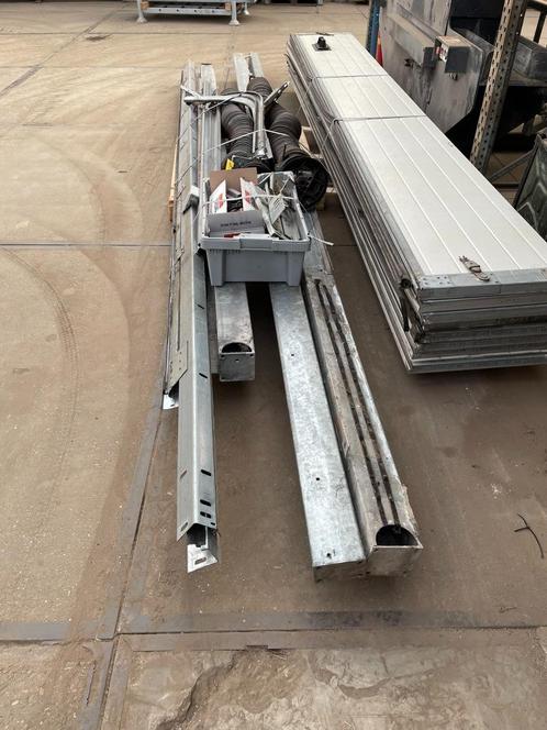Overheaddeur B=4250 H=4000 mm, handbediend, Zakelijke goederen, Machines en Bouw | Overig, Ophalen