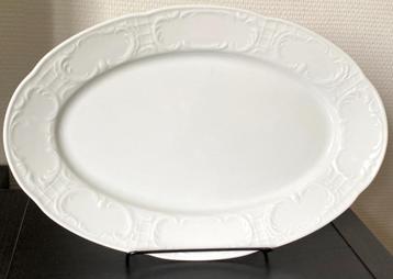 Plat en Porcelaine Vintage Bauscher Weiden Mozart Blanc disponible aux enchères