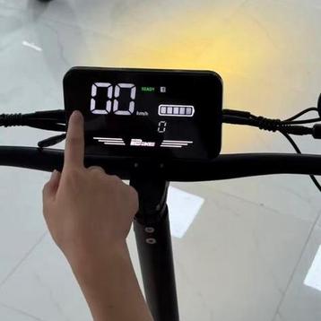 95km/h | NIEUW elektrische step | 6000W dubbele motor beschikbaar voor biedingen
