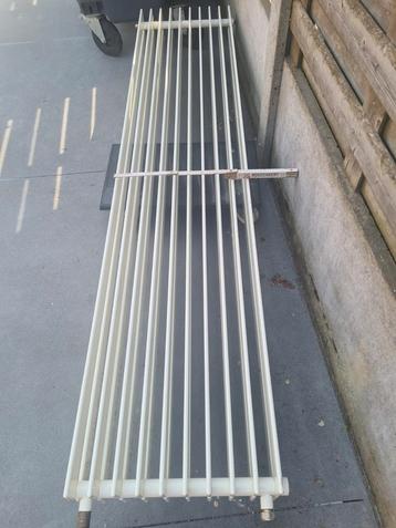 Verticale radiator 220x46x15, Doe-het-zelf en Bouw, Ophalen, Gebruikt, Radiator