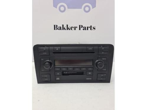 Radio CD Speler van een Audi A3, Auto-onderdelen, Elektronica en Kabels, Audi, Gebruikt, 3 maanden garantie