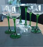 Vintage wijnglazen op groene voet van Luminarc, Frankrijk., Enlèvement