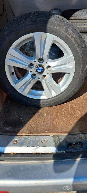 Bmw velg + band  beschikbaar voor biedingen