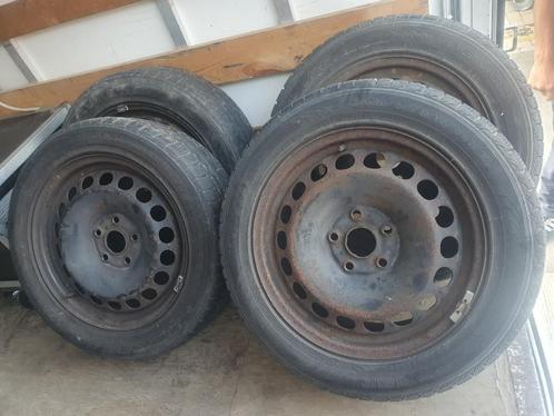 4x stalen velgen 5x114.3 met 205/55 R16 94H banden, Auto-onderdelen, Banden en Velgen, Band(en), Zomerbanden, 16 inch, 205 mm