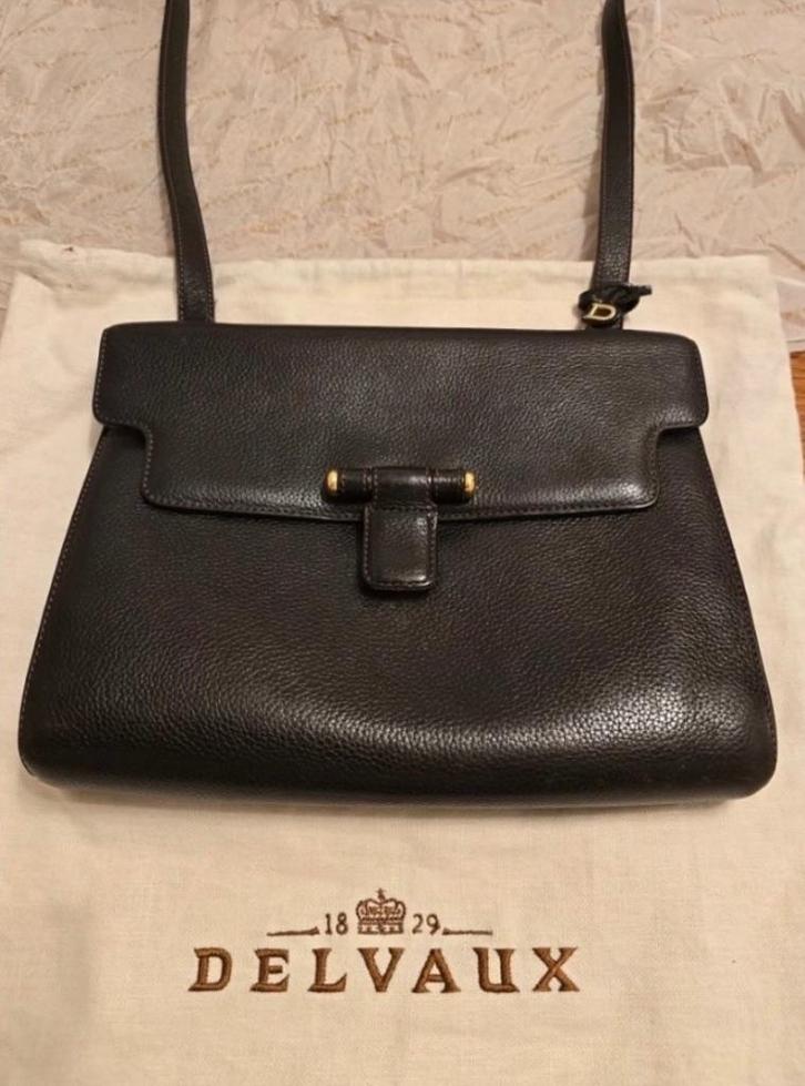 Delvaux café, Handtassen en Accessoires, Tassen | Damestassen, Zo goed als nieuw, Handtas, Bruin, Ophalen of Verzenden
