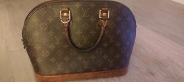 Louis Vuitton Alma tas, Handtassen en Accessoires, Ophalen of Verzenden, Zo goed als nieuw