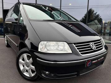 Volkswagen Sharan 1.9 TDi 116CV 7PL NAVi FULL CUiR PDC CRUiS beschikbaar voor biedingen