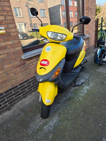 Bromfiets klasse B, FYM voor opmaak/onderdelen  beschikbaar voor biedingen