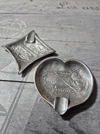 Ancien cendrier en métal., Antiek en Kunst, Antiek | Woonaccessoires, Ophalen of Verzenden