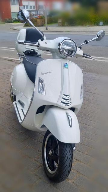 Vespa GTS Super 125 i-get beschikbaar voor biedingen