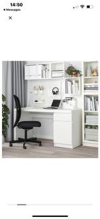 Wit MALM bureau (ikea). Nieuwprijs 169 euro., Ophalen, Zo goed als nieuw, Bureau