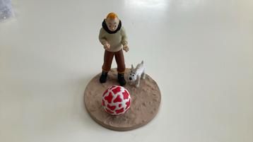 Figurine Tintin et l'île mystérieuse. 