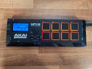 Akai mpx8 mobile sample player beschikbaar voor biedingen