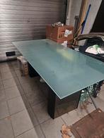 Te koop eet tafel met glazen blad, Huis en Inrichting, Ophalen