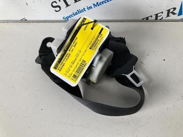 Veiligheidsgordel rechts-achter van een Mercedes C-Klasse beschikbaar voor biedingen