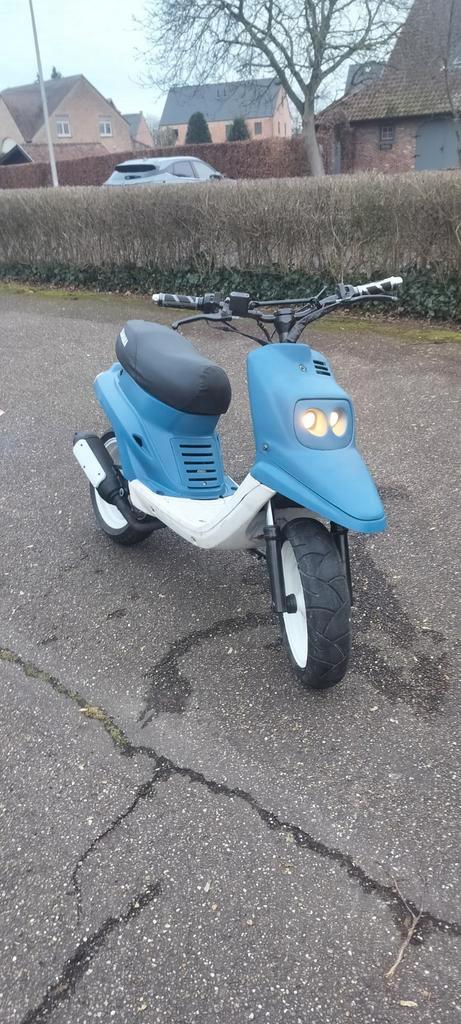 Booster Yamaha 75 cc, Vélos & Vélomoteurs, Vélomoteurs & Scooters bridés, Neuf, Yamaha, Deux-temps, Enlèvement