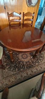 Ronde(ovale) tafel+ 6 stoelen in goede staat, Antiek en Kunst, Ophalen