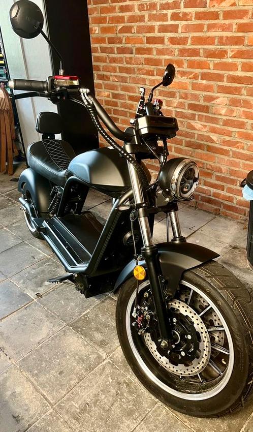 Elektrische brommer, Fietsen en Brommers, Brommers | Vespa, Zo goed als nieuw, Overige modellen, Klasse B (45 km/u), Ophalen