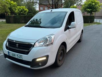 Peugeot Partner BJ 11/2017 Euro 6b / Full Option Mooie staat beschikbaar voor biedingen