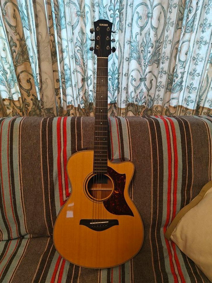 Yamaha AC3M, Muziek en Instrumenten, Snaarinstrumenten | Gitaren | Akoestisch, Zo goed als nieuw, Ophalen