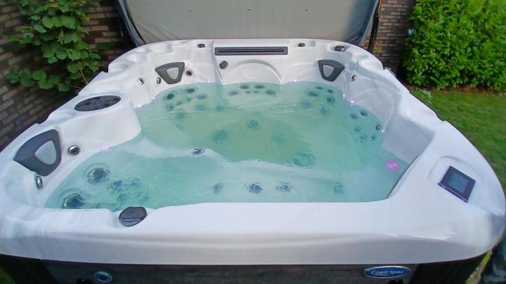 Bubbelbad 5 personen, Tuin en Terras, Bubbelbaden en Hottubs, Nieuw, Vast, Afdekzeil, Grondzeil, Filter, Pomp, Trap, Ophalen