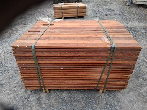 Terrasplanken of gevelplaten van exotisch hout., Tuin en Terras, Palen, Balken en Planken, Nieuw, Ophalen