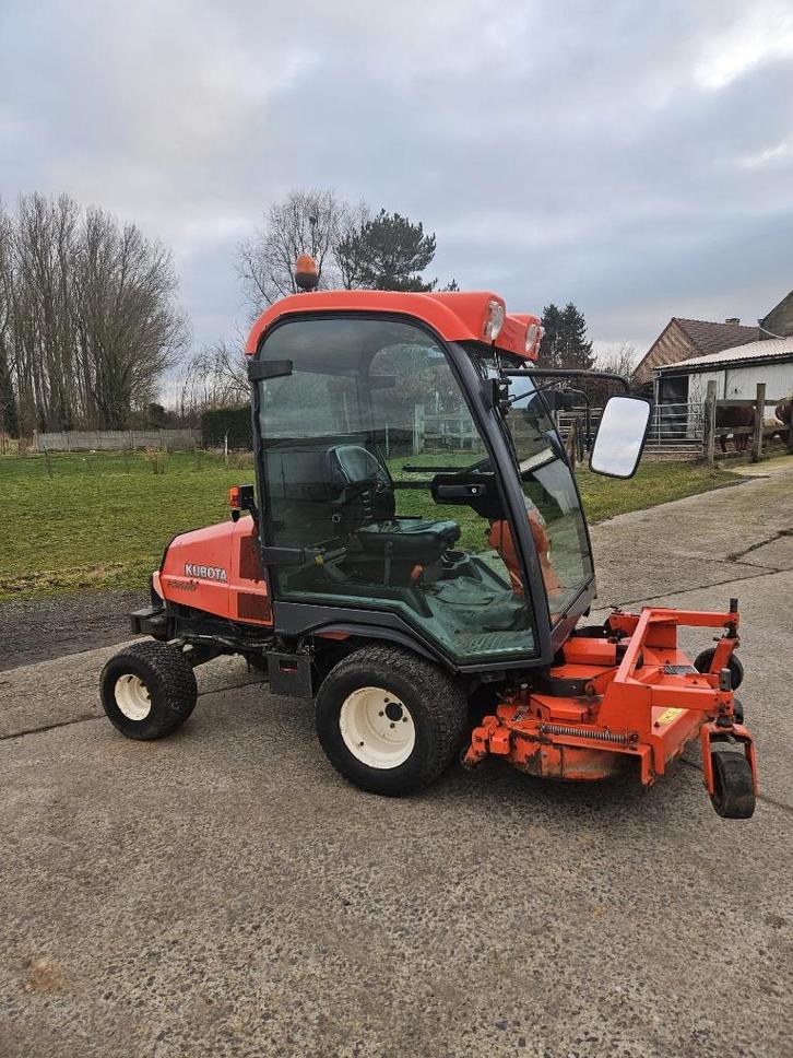 Tondeuse Kubota F3680, Articles professionnels, Machines & Construction | Jardin, Parc & Sylviculture, Faucheuse, Enlèvement