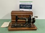 Antiek Handmatige Naumann Naaimachine