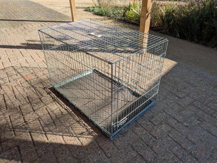 Bench, Dieren en Toebehoren, Hondenbenches, Zo goed als nieuw, Ophalen