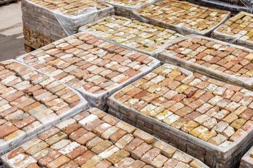 Oude handgevormde bakstenen gekuist 500.000 stuks div kleur! beschikbaar voor biedingen