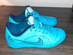 Voetbalschoenen voor zaal maat 35.5, Sport en Fitness, Voetbal, Ophalen of Verzenden, Zo goed als nieuw