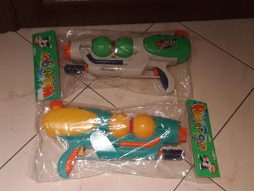Nieuw verpakte waterpistolen beschikbaar voor biedingen