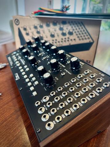 Moog Mother 32 + extra patch cables beschikbaar voor biedingen