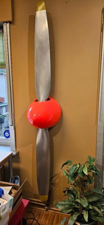 Hélice d'avion beschikbaar voor biedingen
