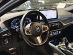 BMW 530e xDrive Touring M-Sport PRO Saffierzwart - Garantie, Auto's, Automaat, Alcantara, Zwart, Parkeersensor