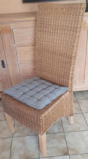 Stoelen eetkamer 6 stuks Rotan beschikbaar voor biedingen