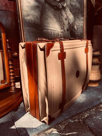 Originele Paco Rabanne vintage suitcase, Safari edition  beschikbaar voor biedingen