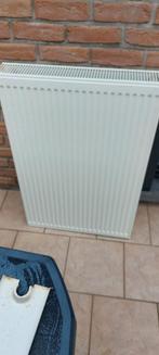 radiator met thermostaatkraan, Doe-het-zelf en Bouw, Ophalen of Verzenden, Radiator
